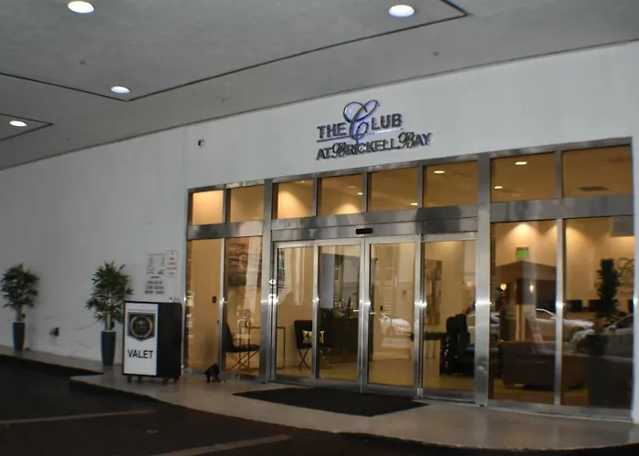 Centric Modern, Stylish Brickell / Miami + Free Parking